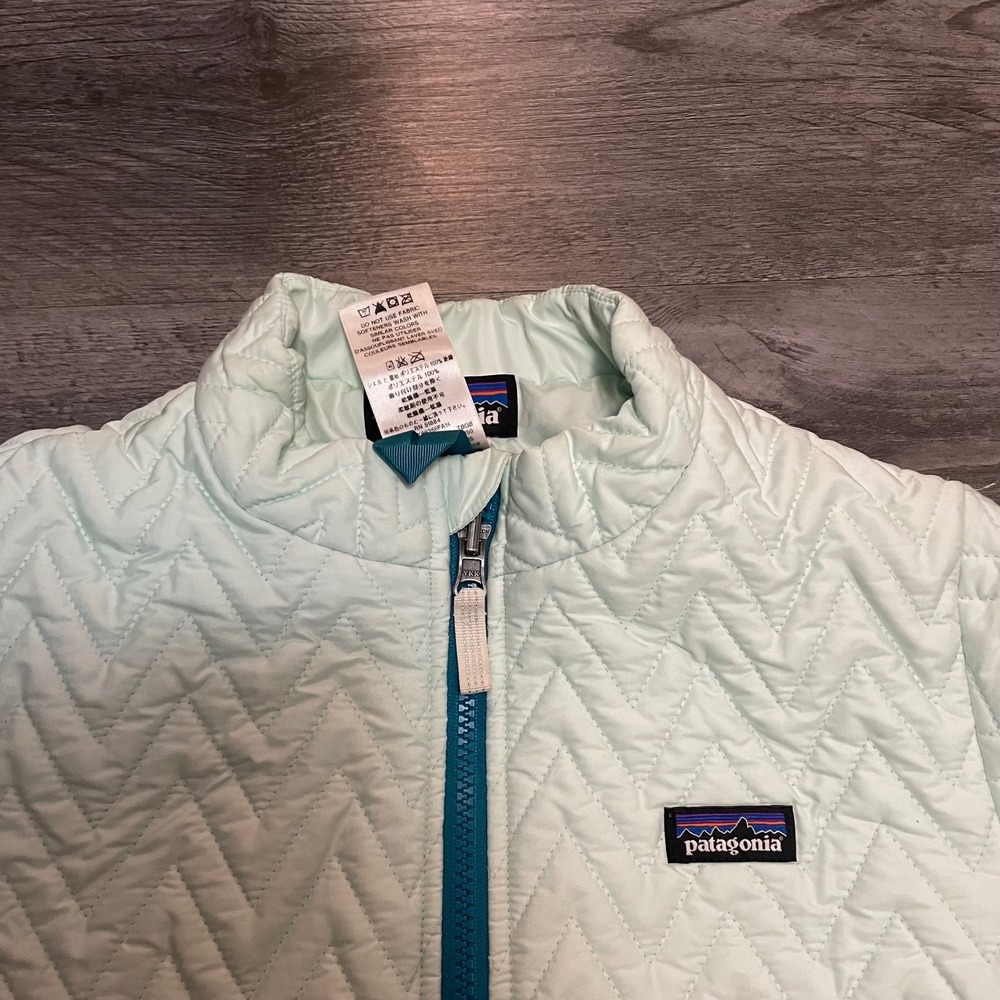 Patagonia Girls Nano Puff Chevron Quilted Jacket Mint Green XXL 16-18 65545FA13 - Picture 3 of 6